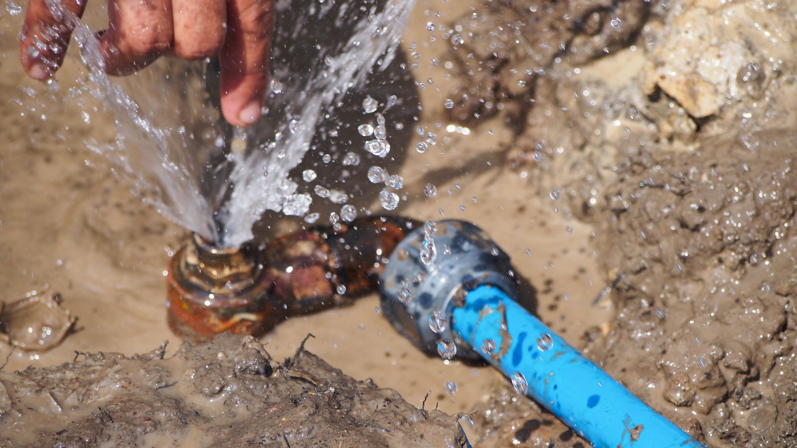 What Happens If There is Leakage in the Pipe?